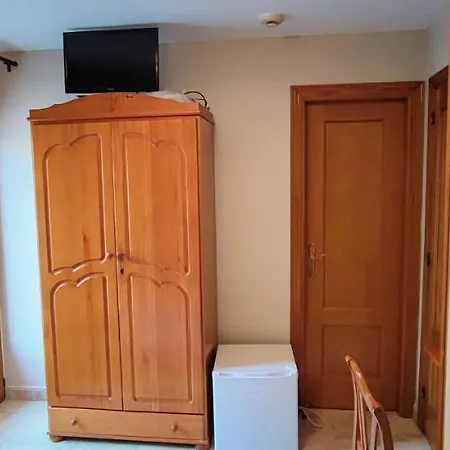 Bar El Gato Del Acueducto ゲストハウス 2*