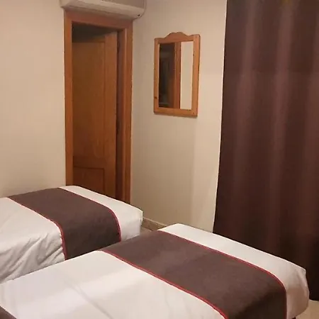 Bar El Gato Del Acueducto ゲストハウス 2*